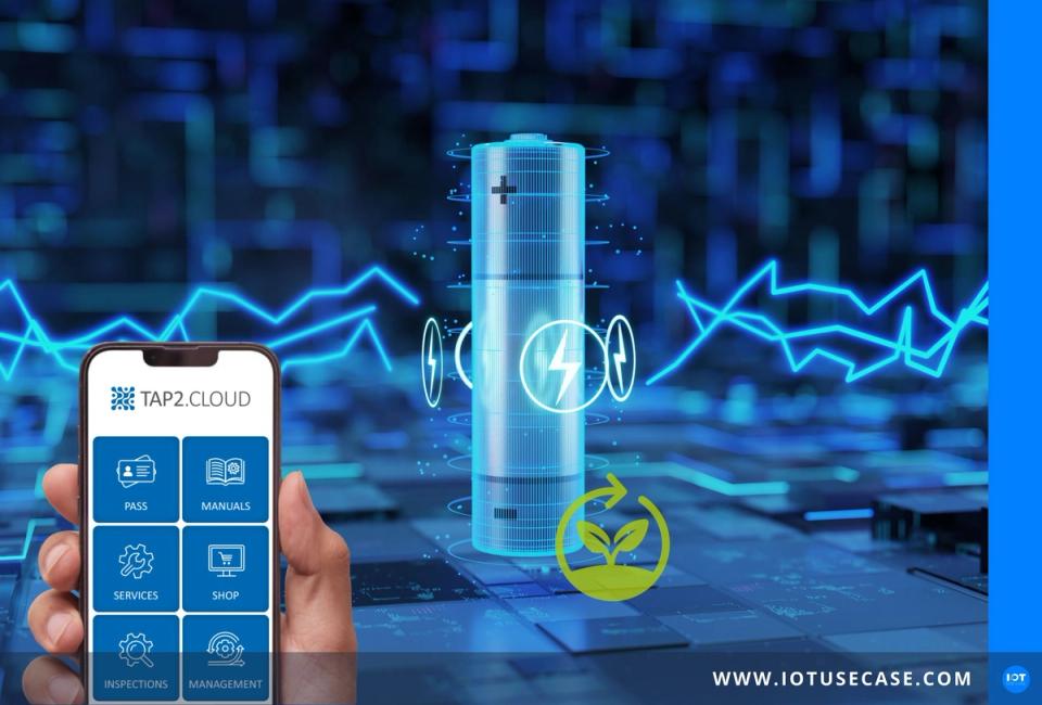 Batteriepack mit QR-Code-Etikett des digitalen Batteriepasses Battery.live von HK.DIGITAL, abgerufen per Smartphone