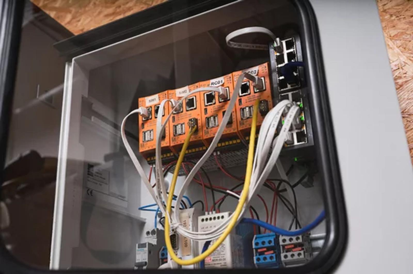 RevPi Connect Installation.