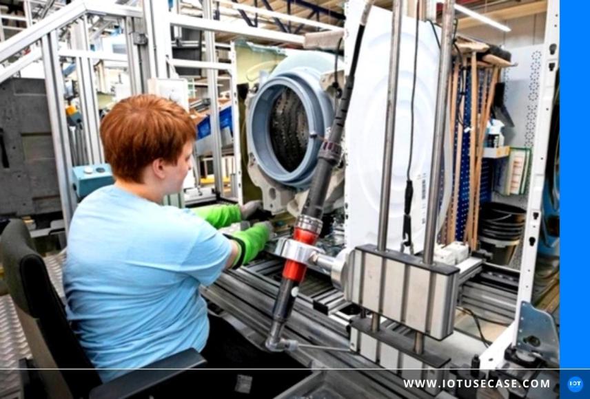 Automatic detection of pneumatic leaks reduces energy consumption