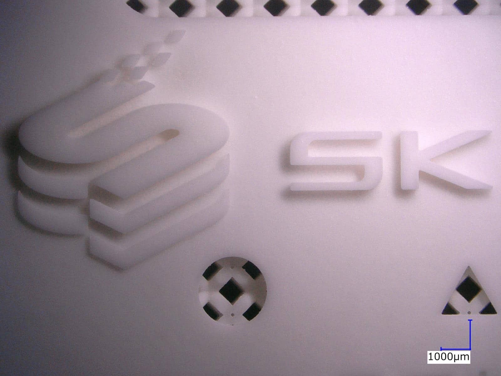 Example of a delicate structure made from the SZ-6000
