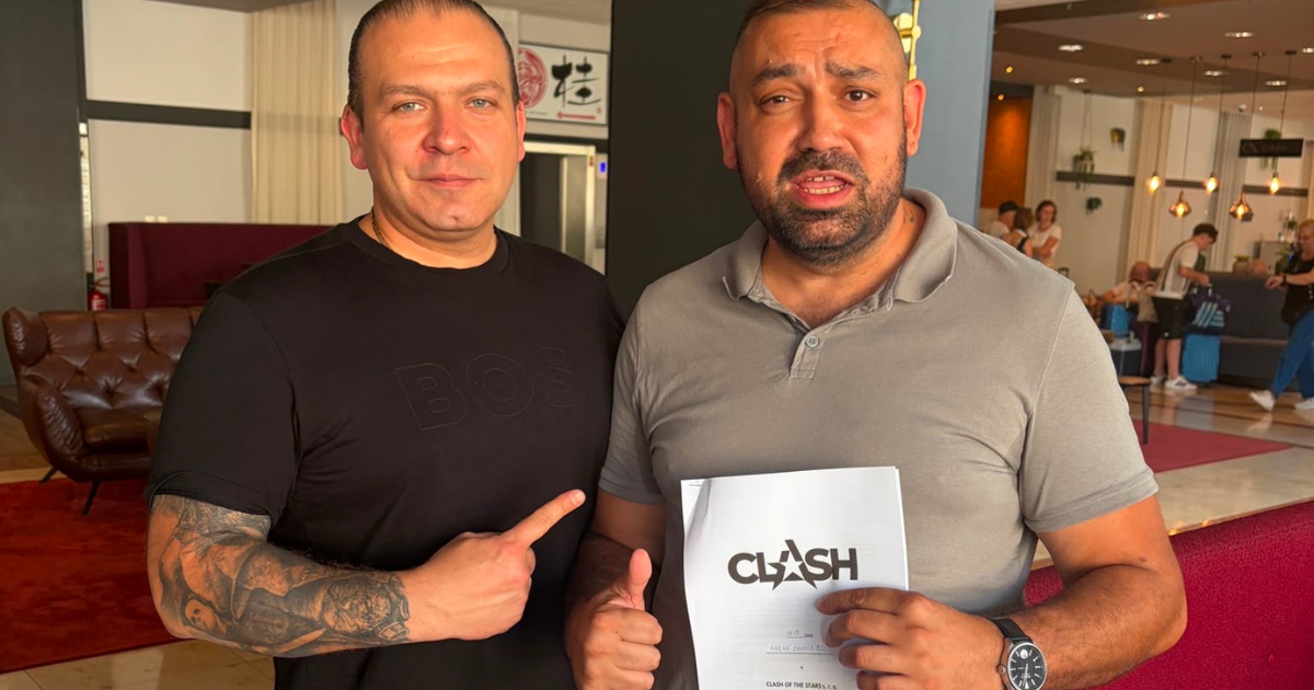 Cavali a spolumajitel Clashe Tyberiusz Labudek