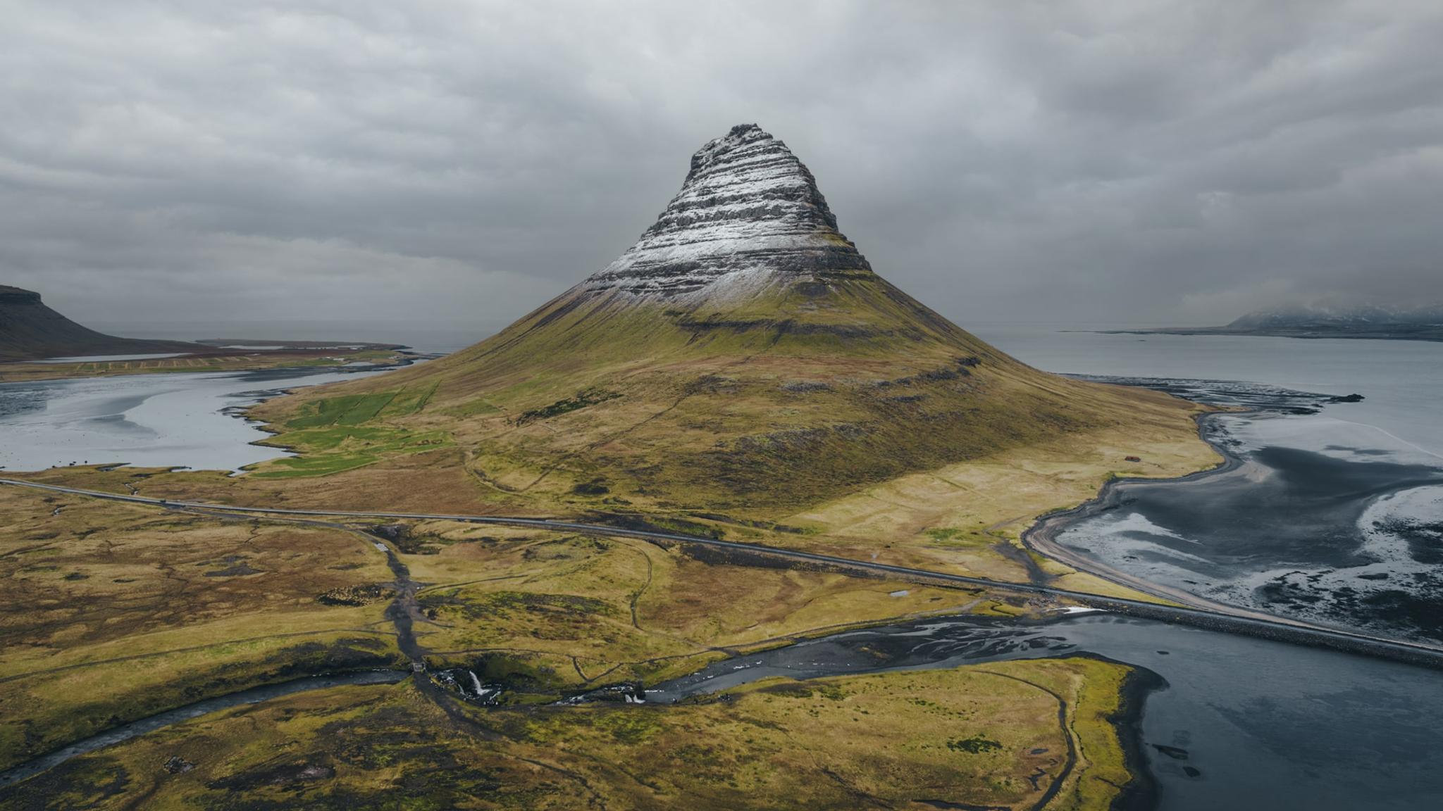 Shaped by Silence: Icelandic Landscapes