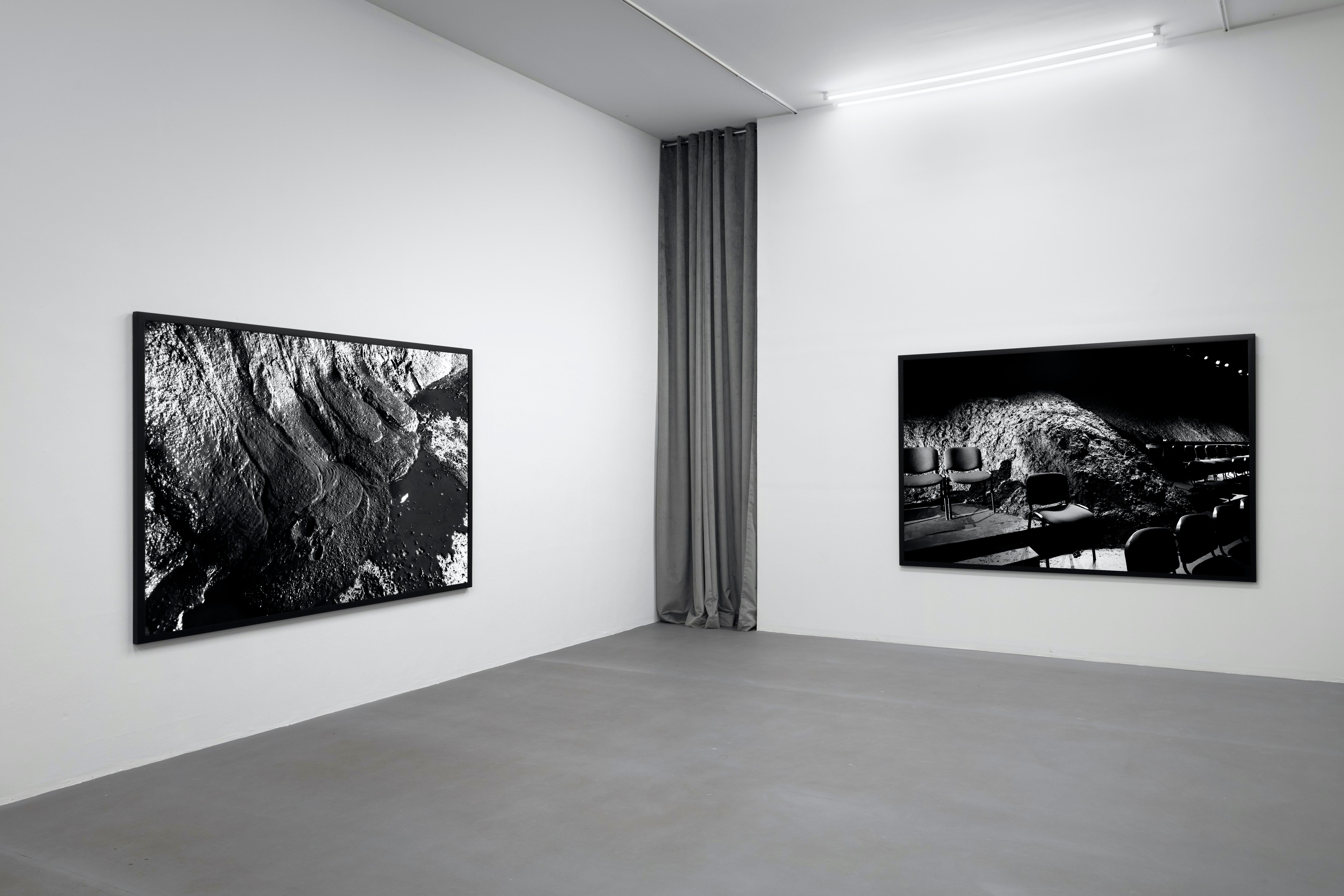 Santiago Sierra, LOS EMBARRADOS, 2024. Labor, Ciudad de México.