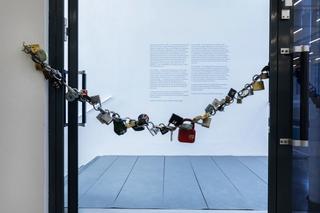 “Lockchain (1-out-of-n locks)” by Yuri Pattison at the Kunstverein in Hamburg