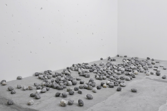 Lapidation Piece | 2012 | Piedras | dimensiones variables