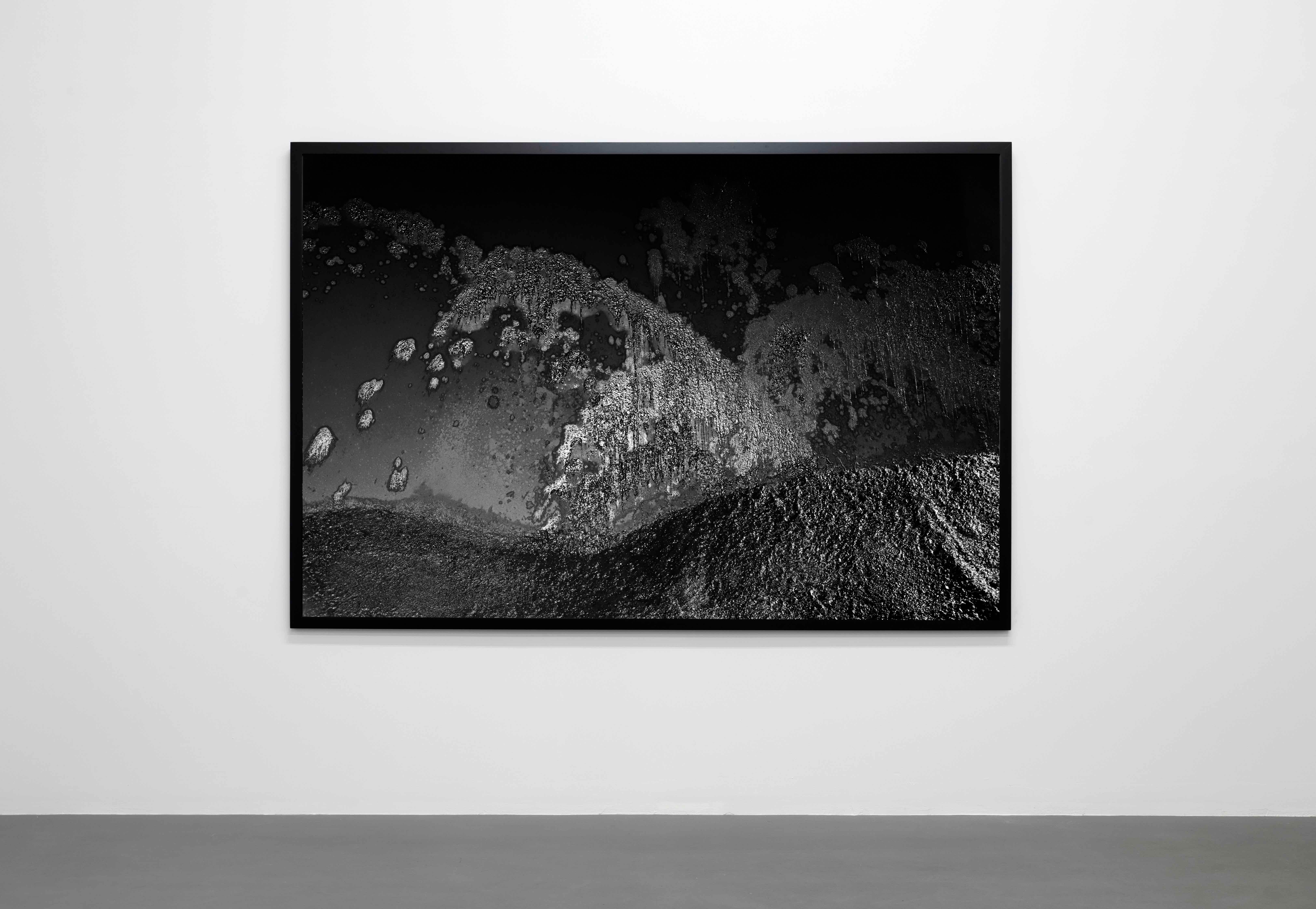 Santiago Sierra, LOS EMBARRADOS, 2022.