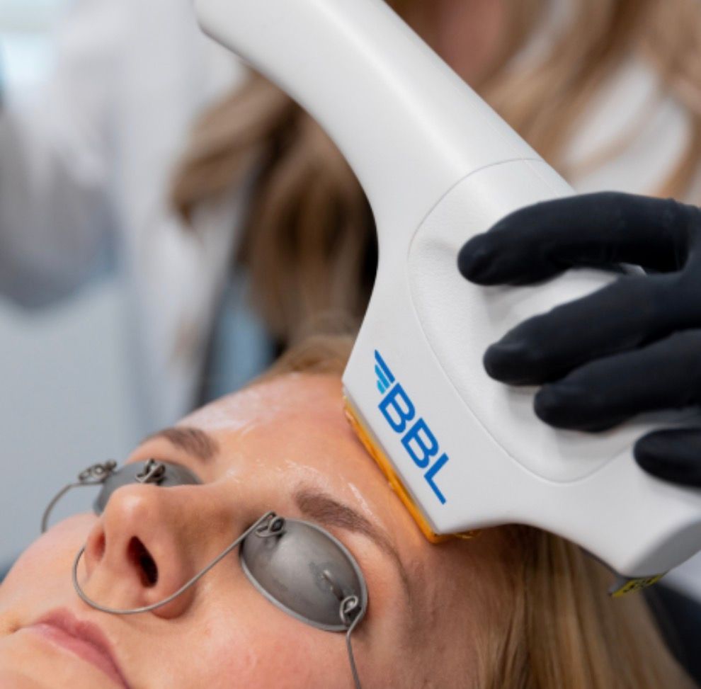 Broadband Light Therapy treatment