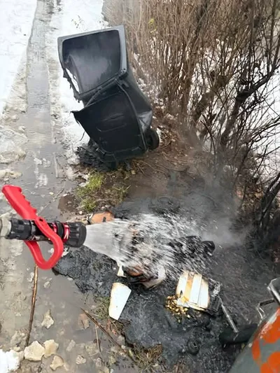 POŽÁR,POPELNICE, KONTEJNER