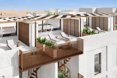 ITHAKA Homes — מרפסת גג פרטית עם מיטות שיזוף