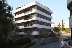 2-bedroom duplex No. 102 in Eden Roc, Potamos Germasogeias, Limassol 2