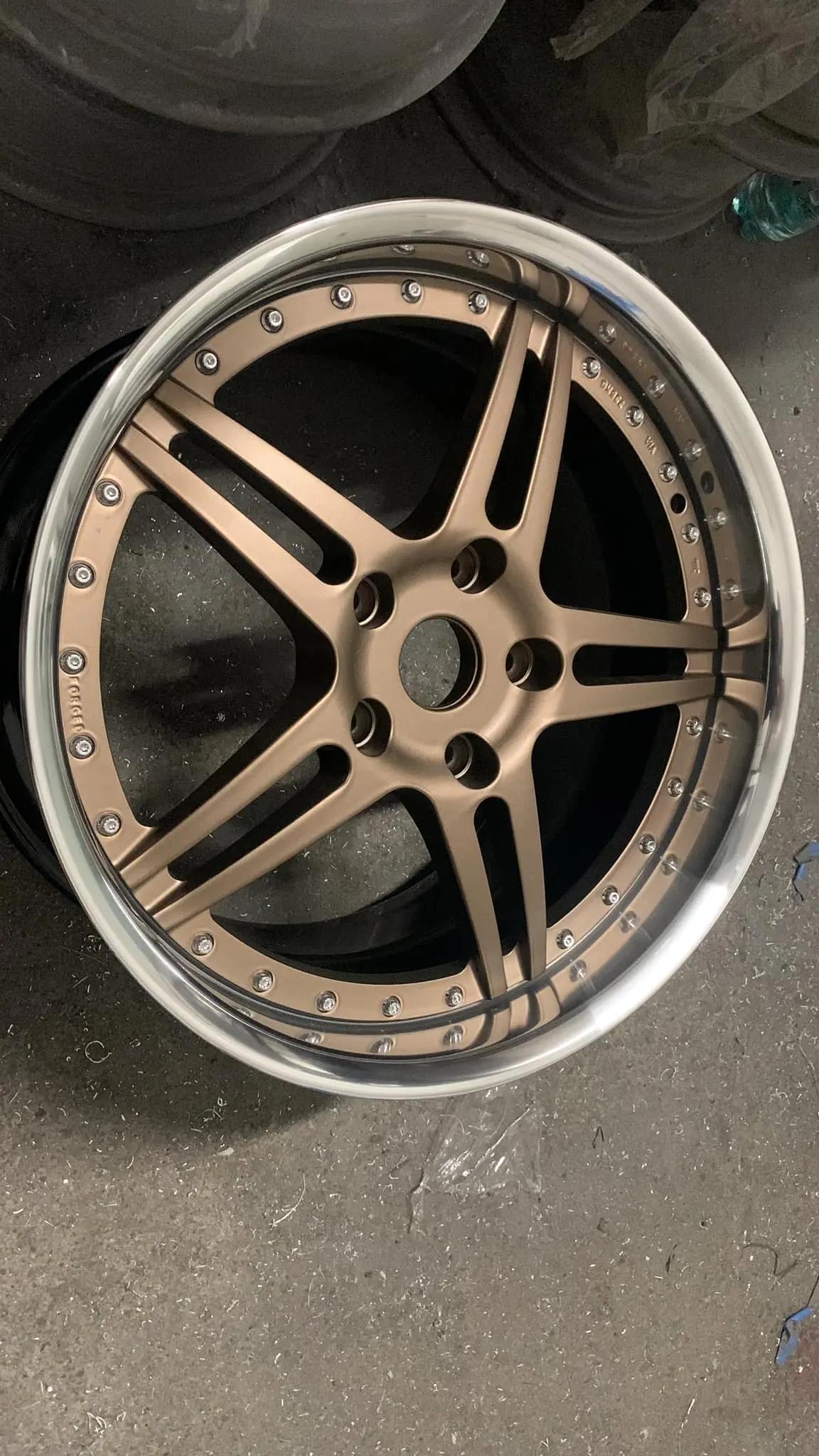 Felga Malowana w Warsztacie Felga Design