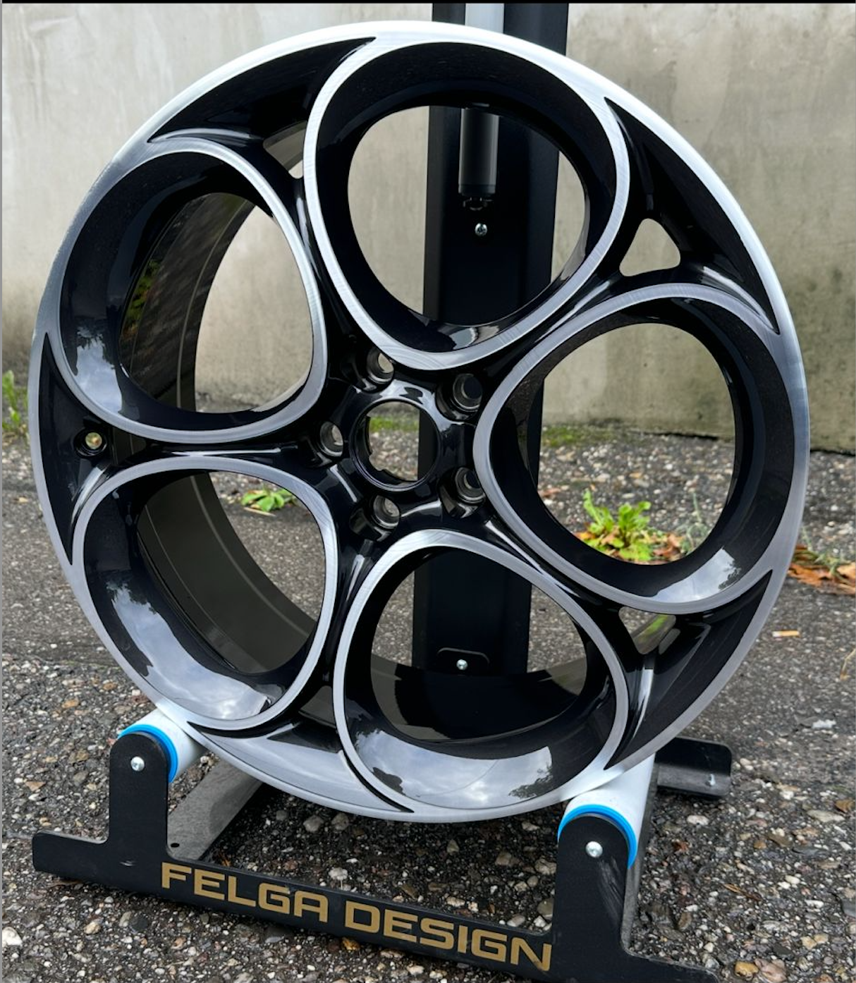 Alfa Giulia 20 Obróbka CNC