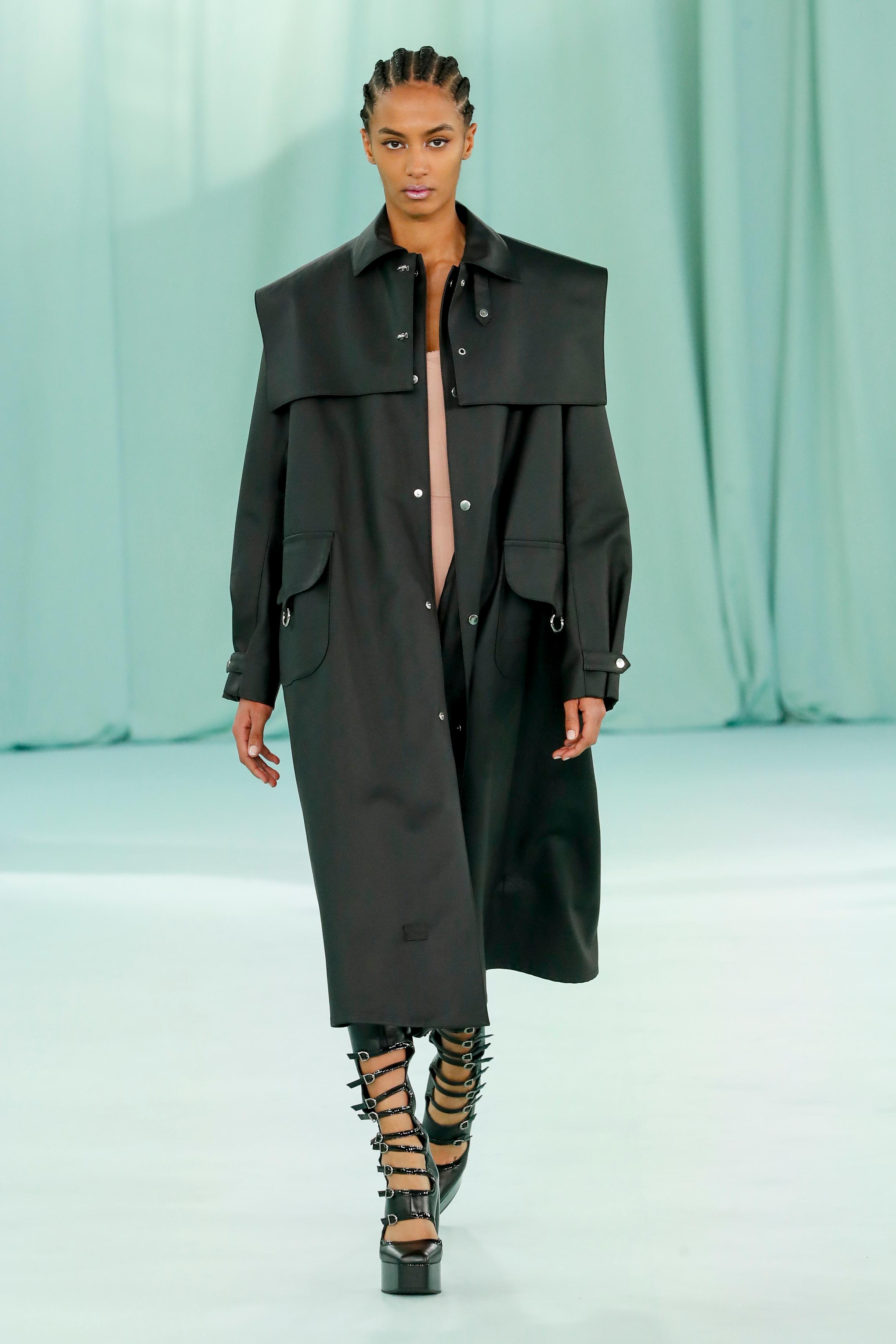 Chrysalis Corrosion FW22, LOOK 8, undefined view.