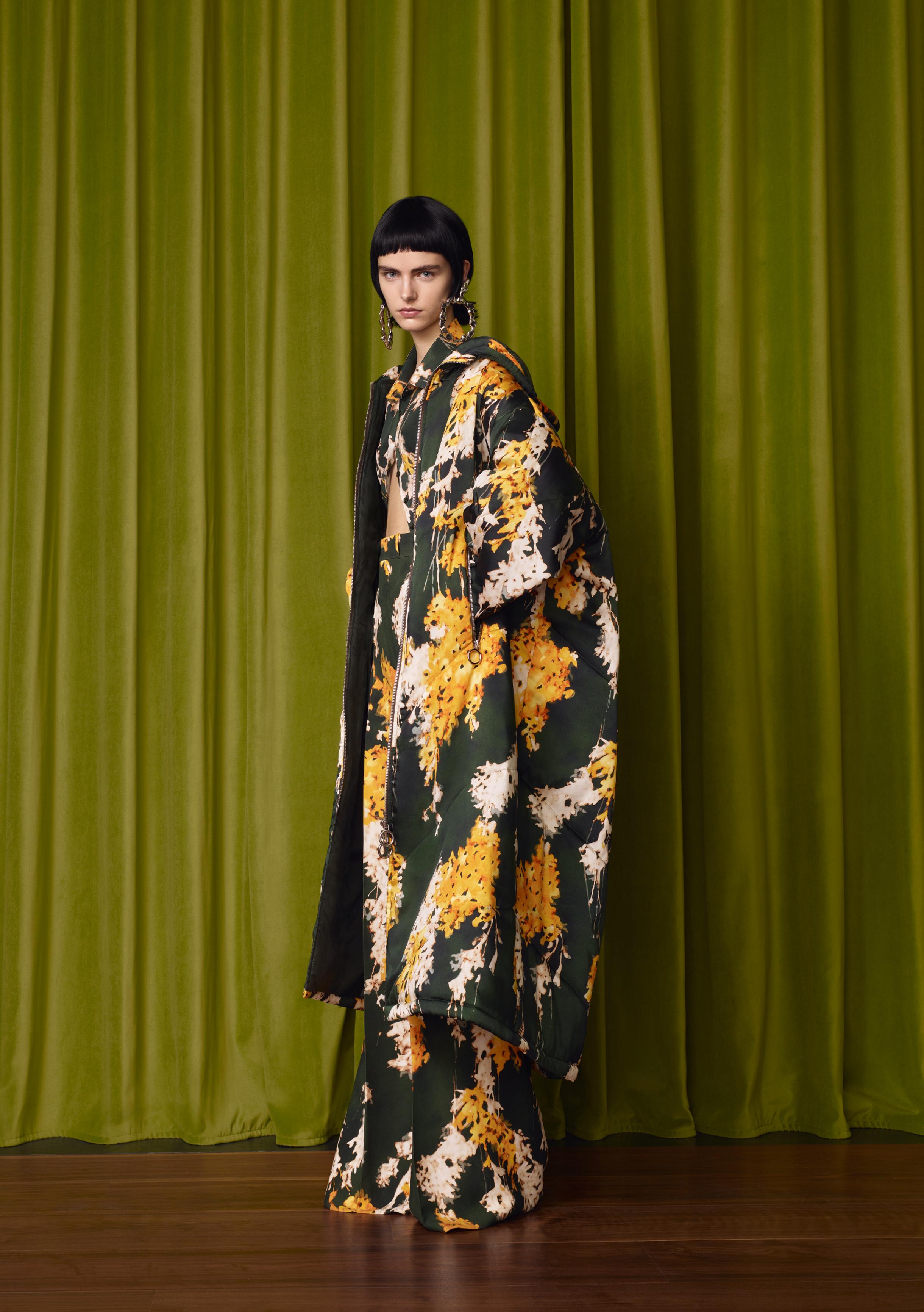 Abstract Zero Fall 22, LOOK 5, undefined view.