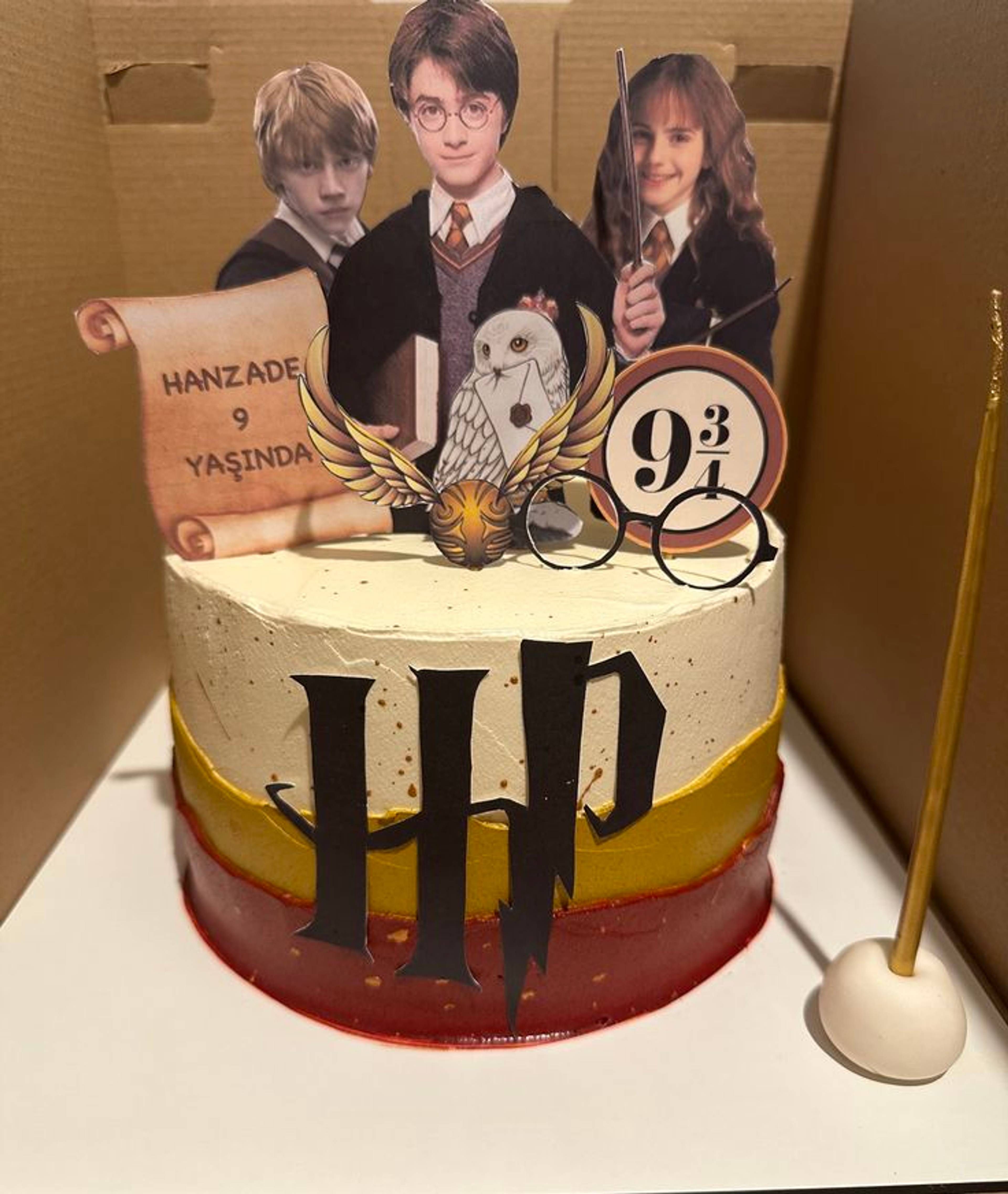 Harry Potter temalı erkek çocuk pastası