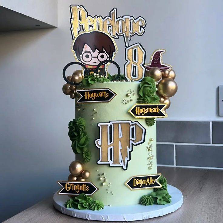 Harry Potter temalı erkek çocuk pastası