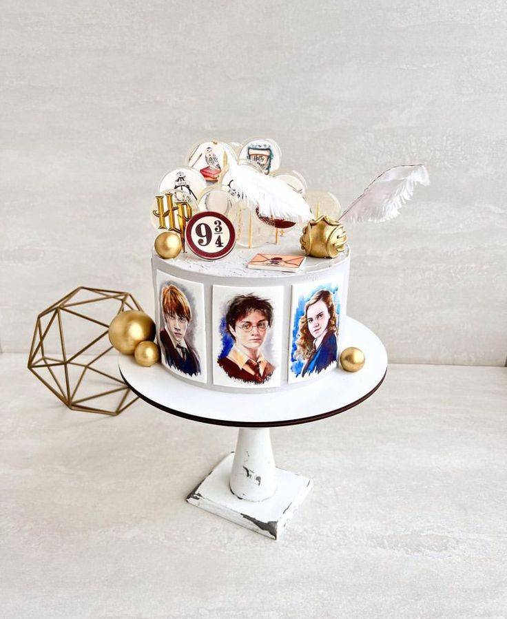 Harry Potter temalı erkek çocuk pastası