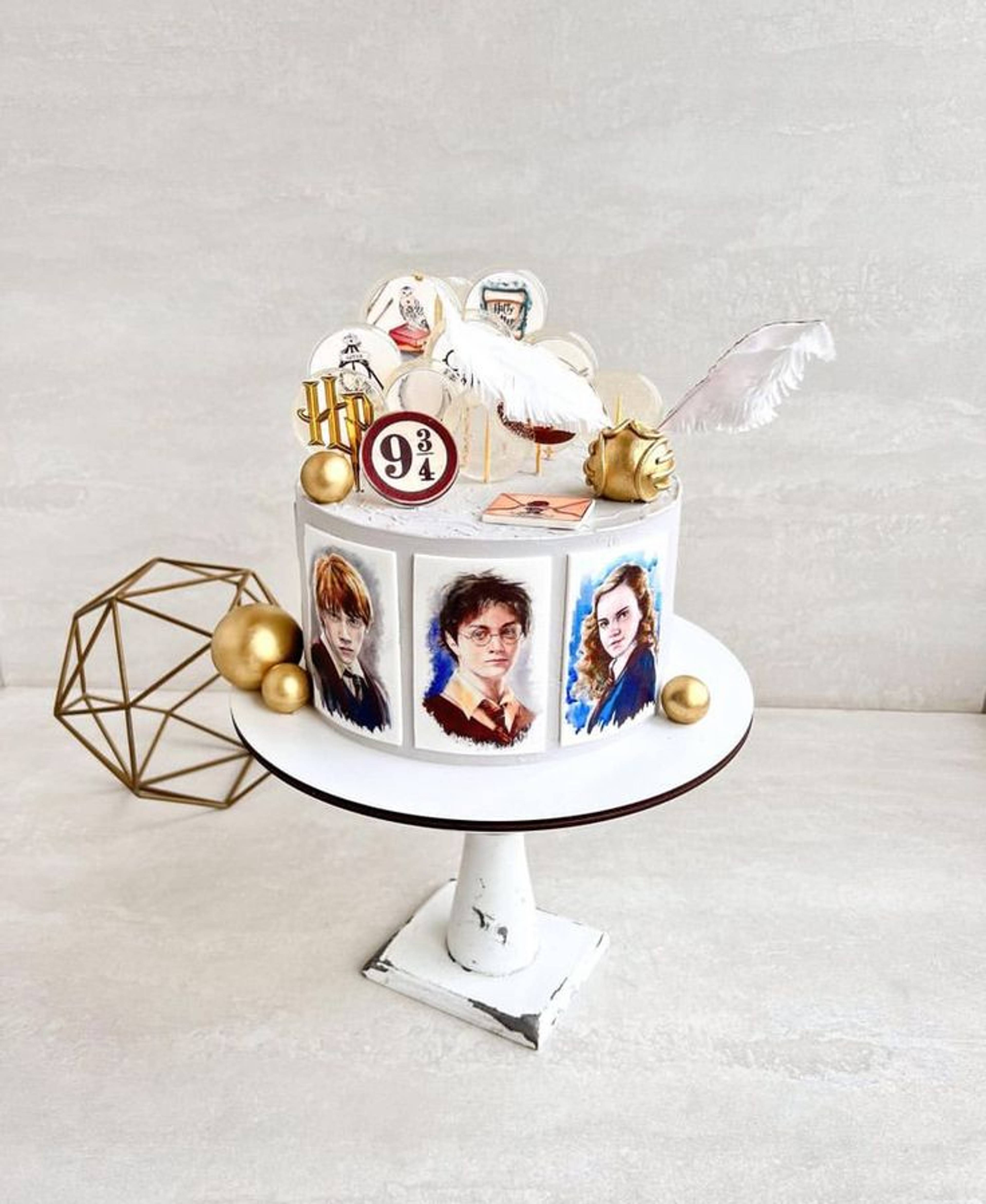 Harry Potter temalı erkek çocuk pastası