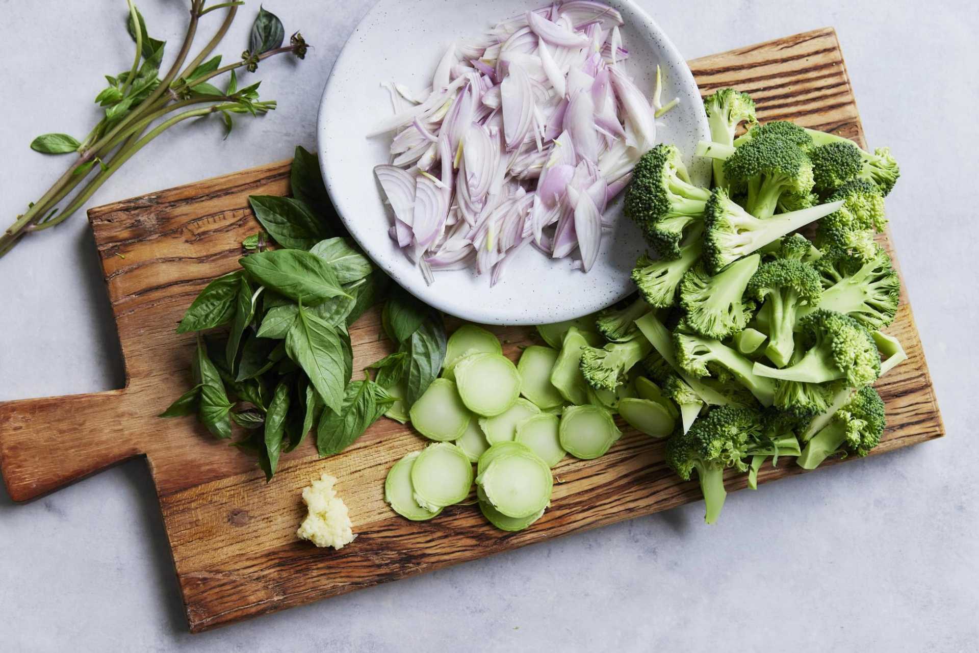 Chilli Basil Beef with Coconut Rice
