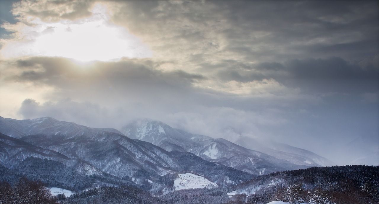 yamagata-mountain-range-1-full