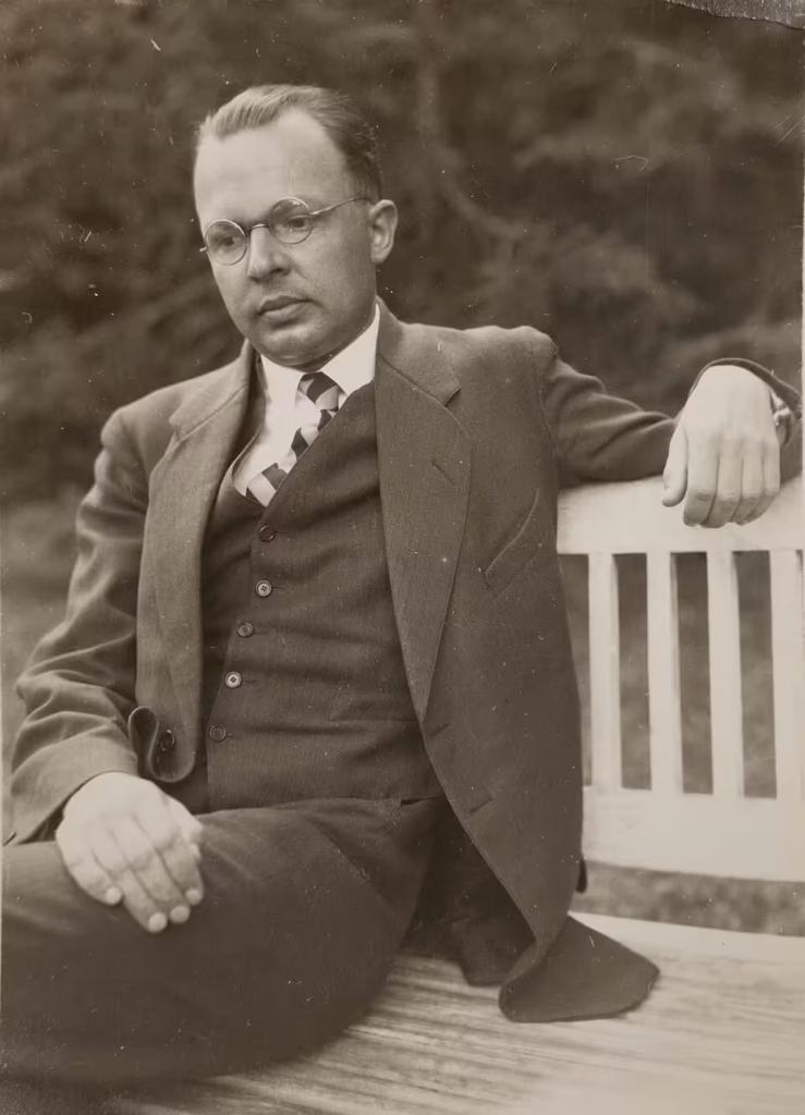 Rudolf Carnap