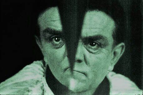 Germaine Dulac – Svećenik i školjka (1928)