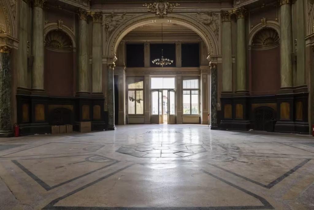 Umjetnički paviljon u Zagrebu