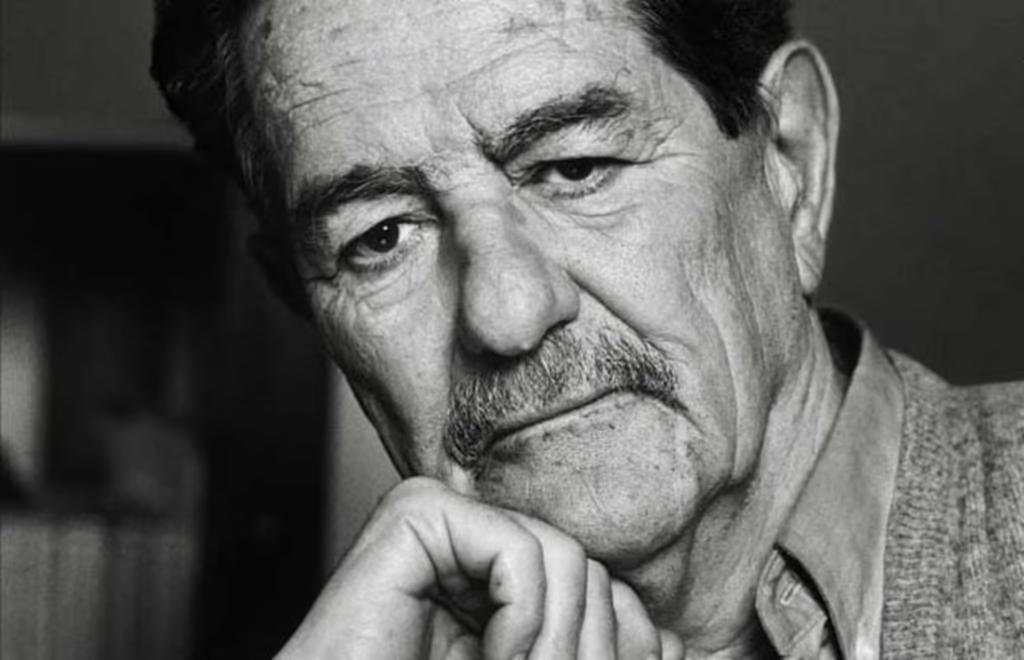 Kostas Axelos