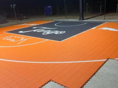 Sport en entreprise : un demi-terrain de basket pour les salariés (77)