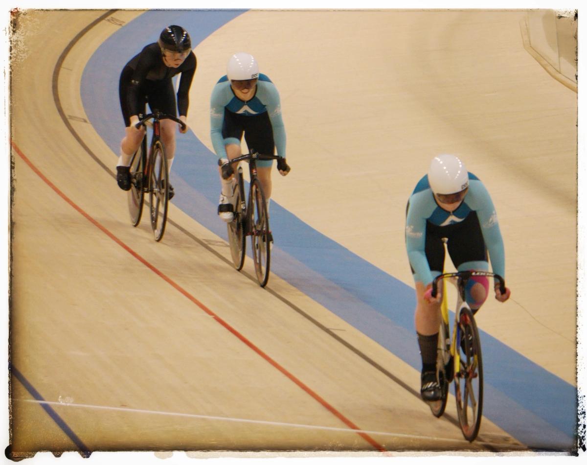 Team Alberta riders in a team sprint
