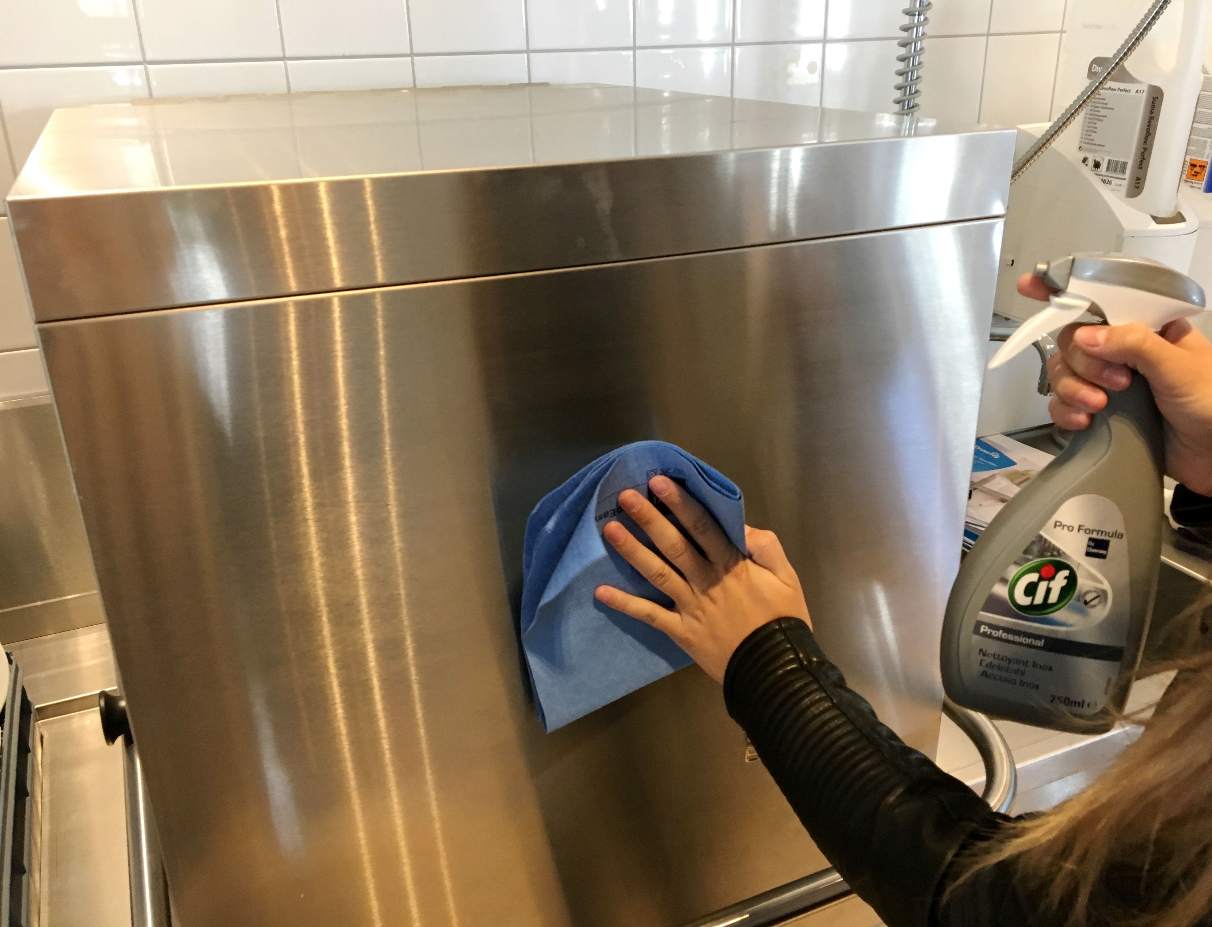 Kundenerfahrung: Cif Professional Edelstahl & Glas getestet