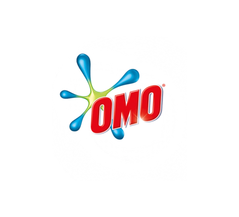 OMO-logo met rode tekst, een blauwe en groene spetter en een witte achtergrond met een zwart golfpatroon.