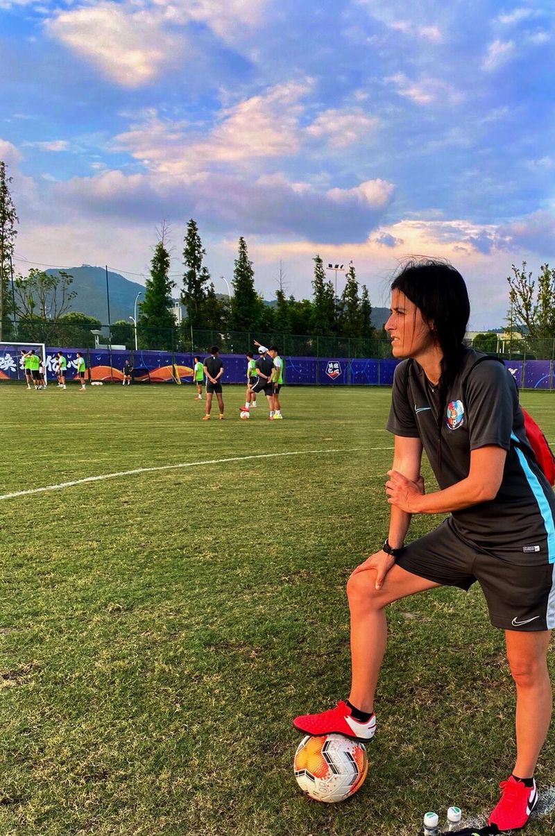 ERICA HERNÁNDEZ: «Dentro del papel de la Fisioterapia en un equipo de fútbol hay muchas funciones»