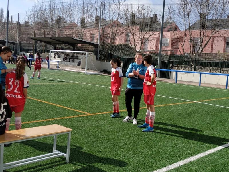 VIRGINIA CASTILLO : «Ahora mismo el fútbol femenino está en auge»