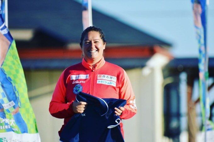 MILA MARTÍNEZ :: «Creo que el futbol femenino se ha caracterizado por su cercanía y deportividad»