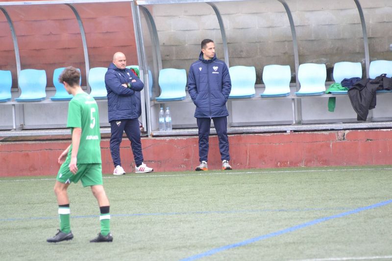 JOSE MANUEL “ROUPI”: «Yo creo que el entrenador con el tiempo se va haciendo a sí mismo»