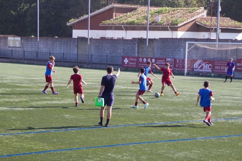 ERIK FERNÁNDEZ: «Es crucial adaptar la formación en la base a las necesidades y posibilidades de cada club»
