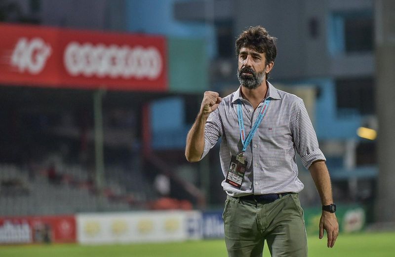OSCAR BRUZON: «Considero que la misión de un entrenador es transversal e integral»