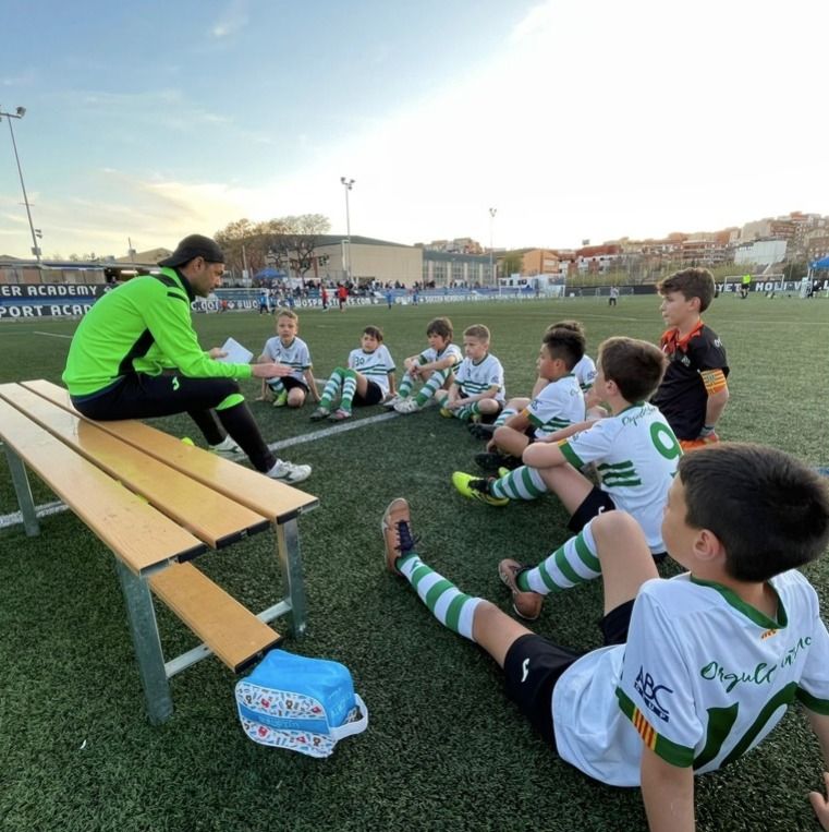 MIQUEL SANCHIS: «El fútbol base evoluciona a una velocidad feroz, y especialmente el femenino.»