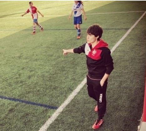 IZKOA ÁLVAREZ: «Siempre tuve muy claro que mi objetivo con niños/as era nutrirlos de valores dentro del fútbol»