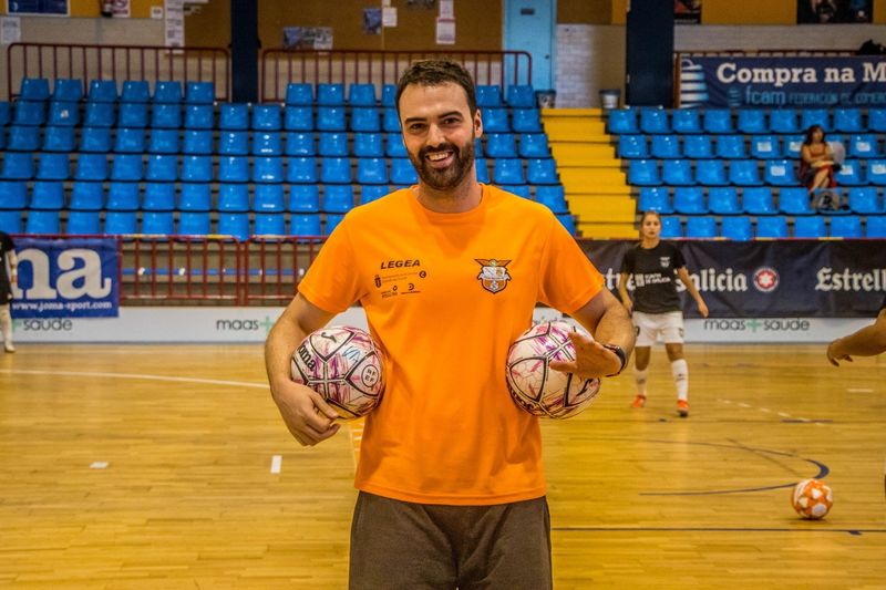 JACOBO CEIDE : «Para mí, el fútbol en muchos sentidos es una escuela de vida»