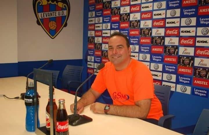 PEDRO DÍAZ: «Aunque suene a tópico, busco que el jugador disfrute aprendiendo»