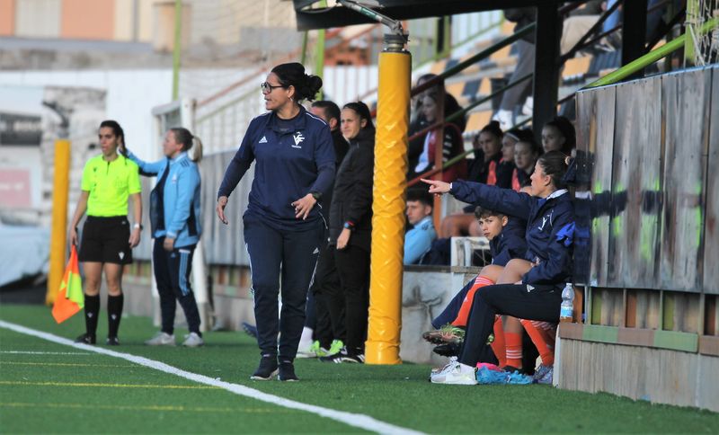 EUGENIA SOTO: «Cómo entrenadora debo hacerles ver que por encima de las individualidades está el equipo»