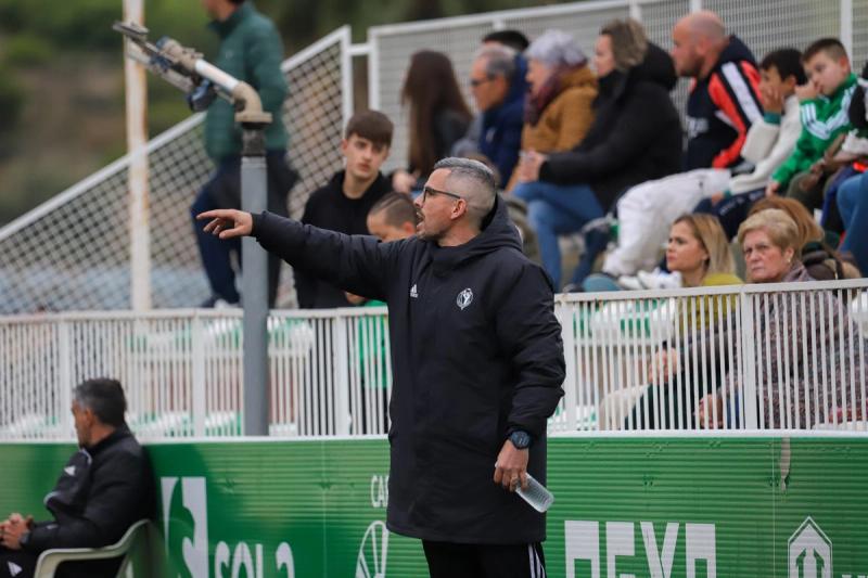 JUAN ANDREO: «Pienso que los mejores entrenadores/formadores deberían estar en el fútbol de base»