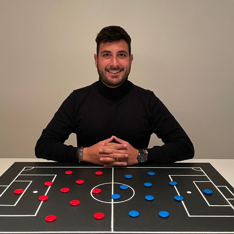 ALEX RODRÍGUEZ: «En clubes modestos creo que sí buscan la formación siempre sin olvidar resultados»