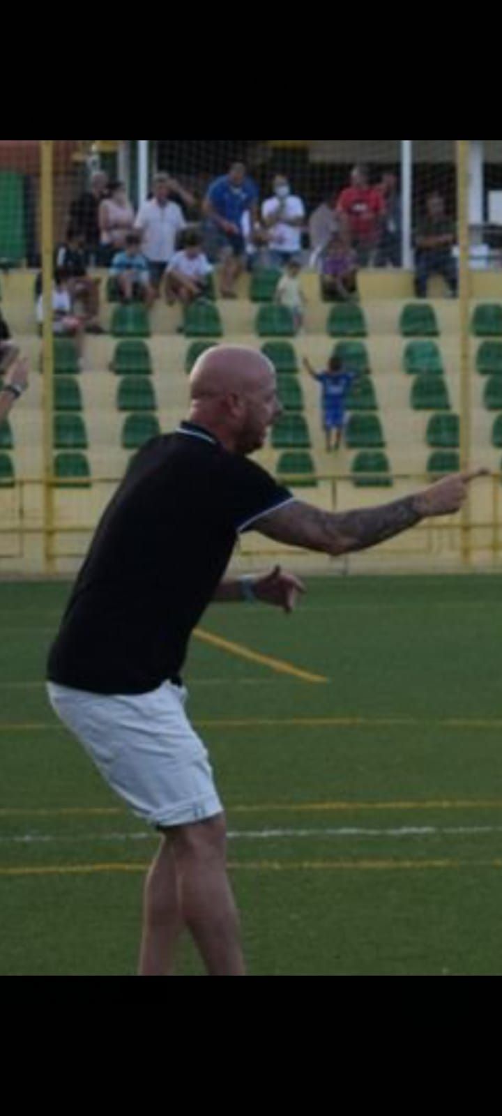 JUANJO MORENO: «Para mí el futbol base es los cimientos de cada casa»