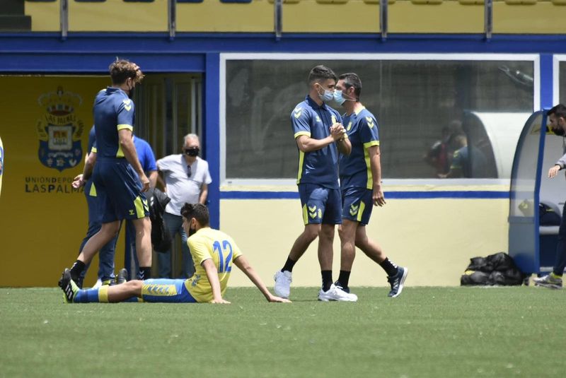 IMANOL ELEJABEITIA:»Creo que los entrenadores formamos para competir»