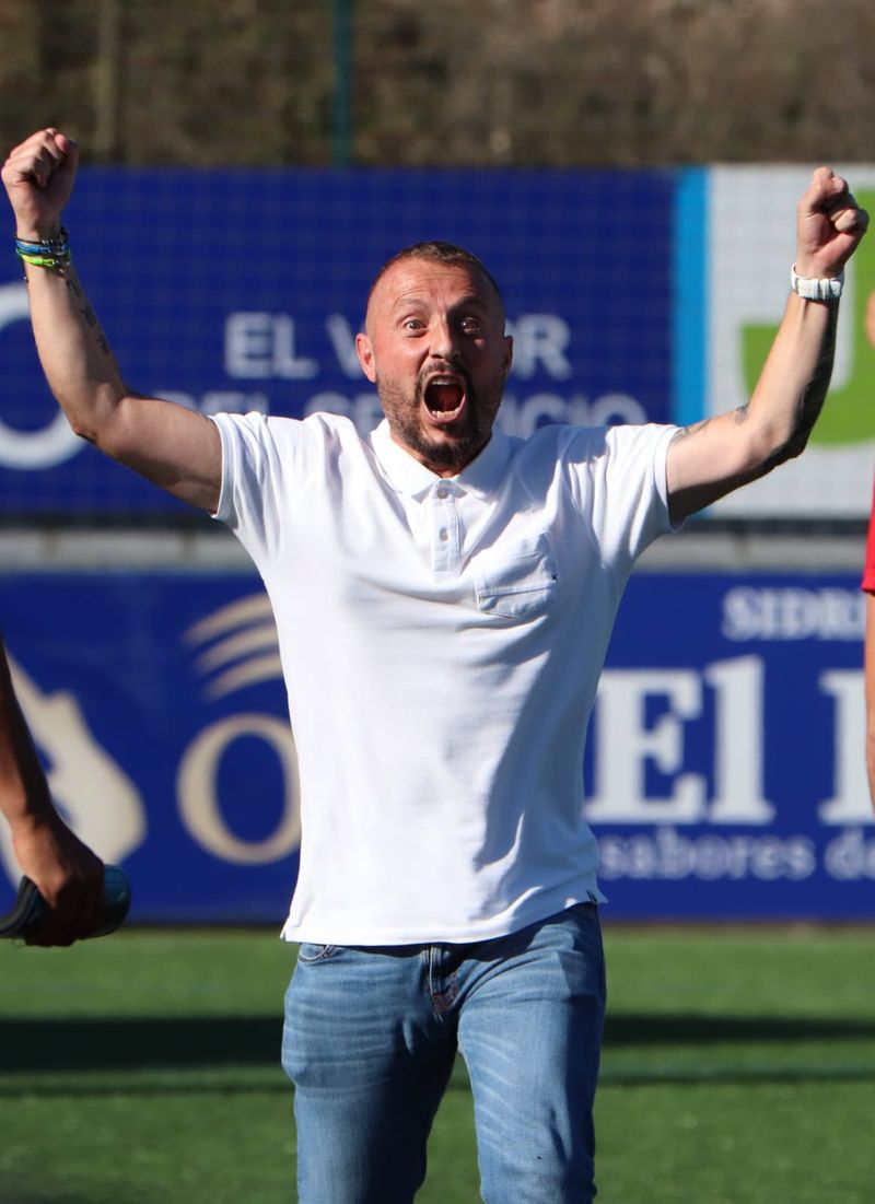 MIGUEL PRADO: «El objetivo del formador es que todos los jugadores se sientan iguales en el trato y en la enseñanza»