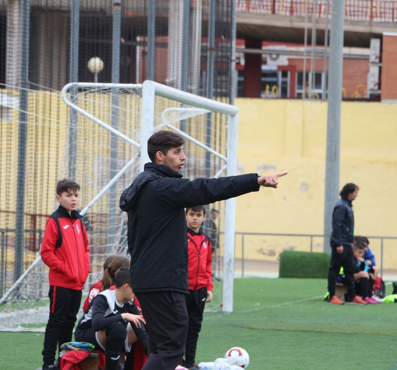 EZEQUIEL MARTÍNEZ: «Hoy en día los entrenadores no solo son entrenadores sino formadores y educadores»