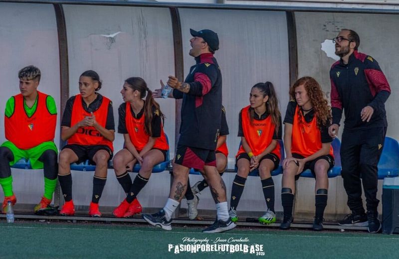 CARLOS FRANZON: «Creo que la buena labor del entrenador es una labor formativa»